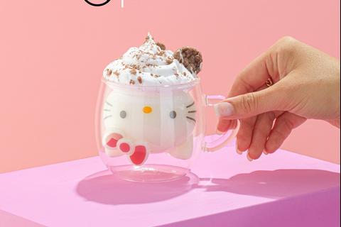 7350-hello-kitty-3d-double-wall-espresso-glass-1.jpg