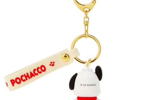 842-pochacco-signature-keychain-1.jpg